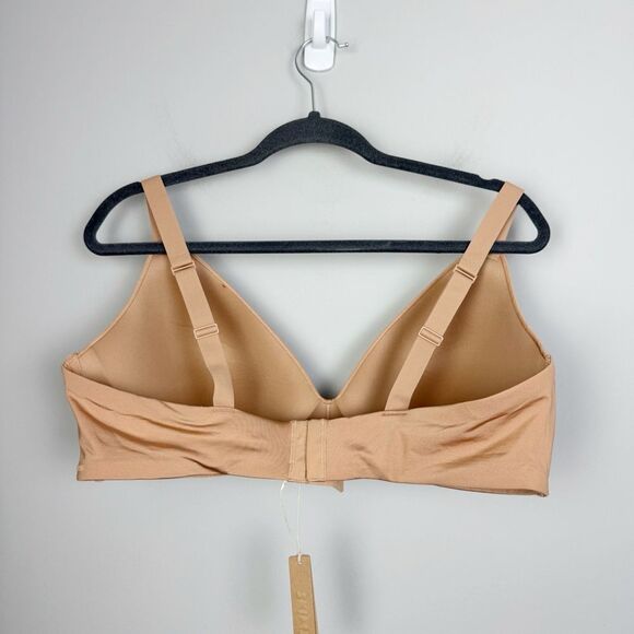 SKIMS | NEW Wireless Lightly Lined Bra in Ochre Women’s Size 44C - Picture 8 of 11